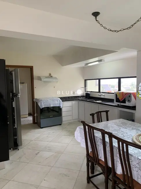 Apartamento com 3 quartos à venda, 165m2 em Torres - RS - imagem 4 Foto 4 de Apartamento com 3 quartos à venda, 165m2 em Torres - RS