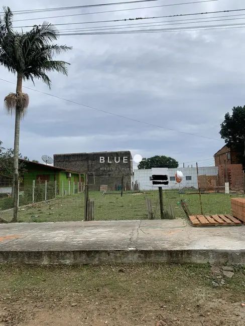 Foto 2 de Terreno / Lote à venda, 360m2 em Centro, Torres - RS