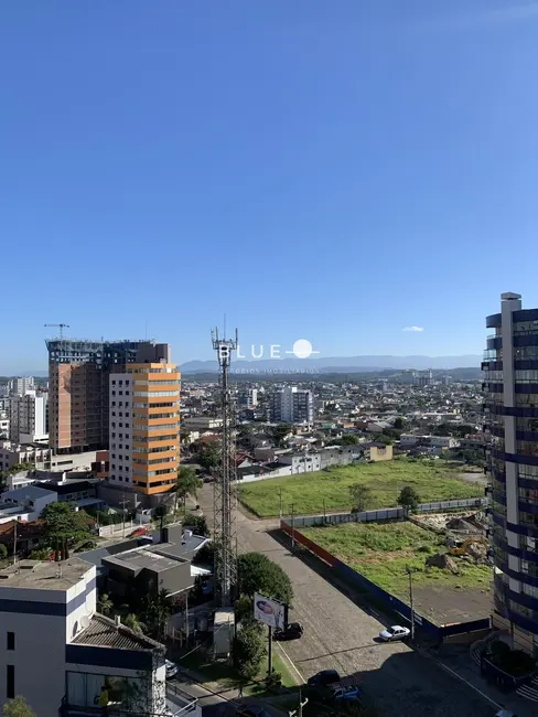 Cobertura com 5 quartos à venda, 270m2 em Centro, Torres - RS - imagem 6 Foto 6 de Cobertura com 5 quartos à venda, 270m2 em Centro, Torres - RS