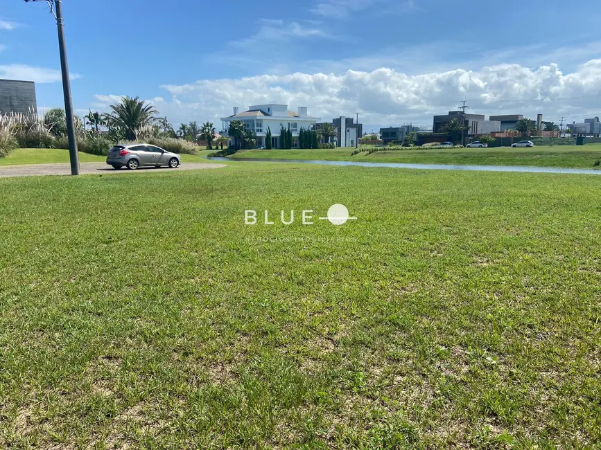 Terreno / Lote à venda, 492m2 em Torres - RS - imagem 2 Foto 2 de Terreno / Lote à venda, 492m2 em Torres - RS