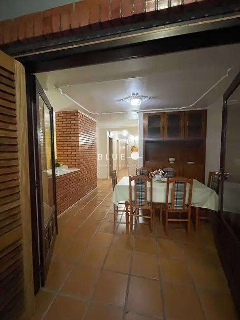 Casa com 3 quartos à venda, 226m2 em Torres - RS - imagem 3 Foto 3 de Casa com 3 quartos à venda, 226m2 em Torres - RS