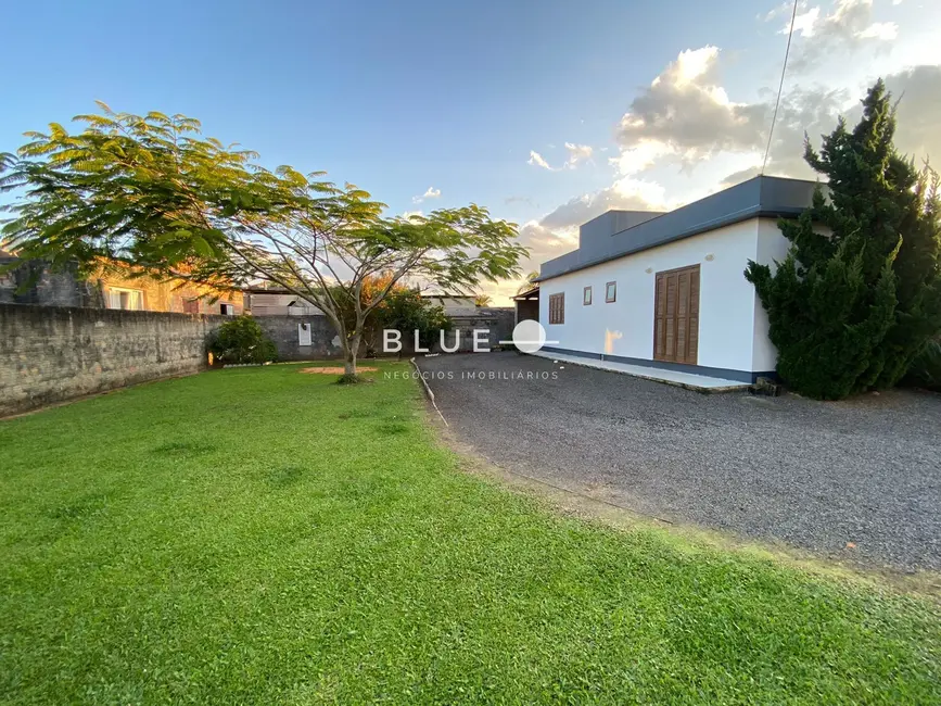 Casa com 2 quartos à venda, 80m2 em Torres - RS - imagem 4 Foto 4 de Casa com 2 quartos à venda, 80m2 em Torres - RS