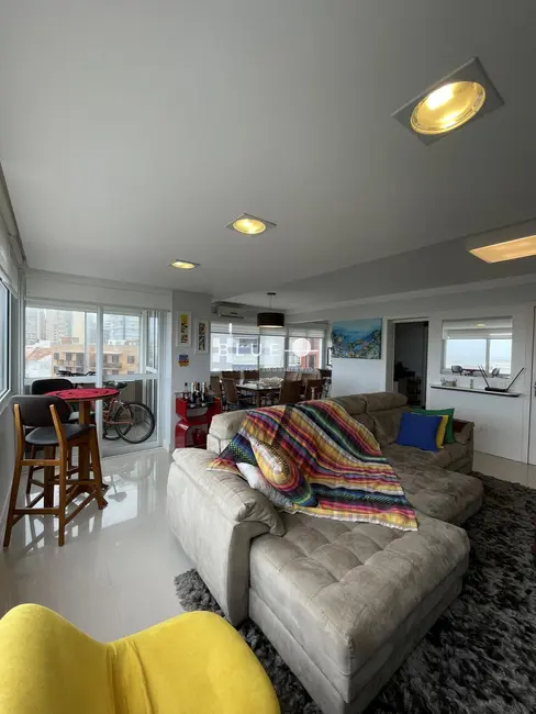 Apartamento com 3 quartos à venda, 131m2 em Torres - RS - imagem 2 Foto 2 de Apartamento com 3 quartos à venda, 131m2 em Torres - RS