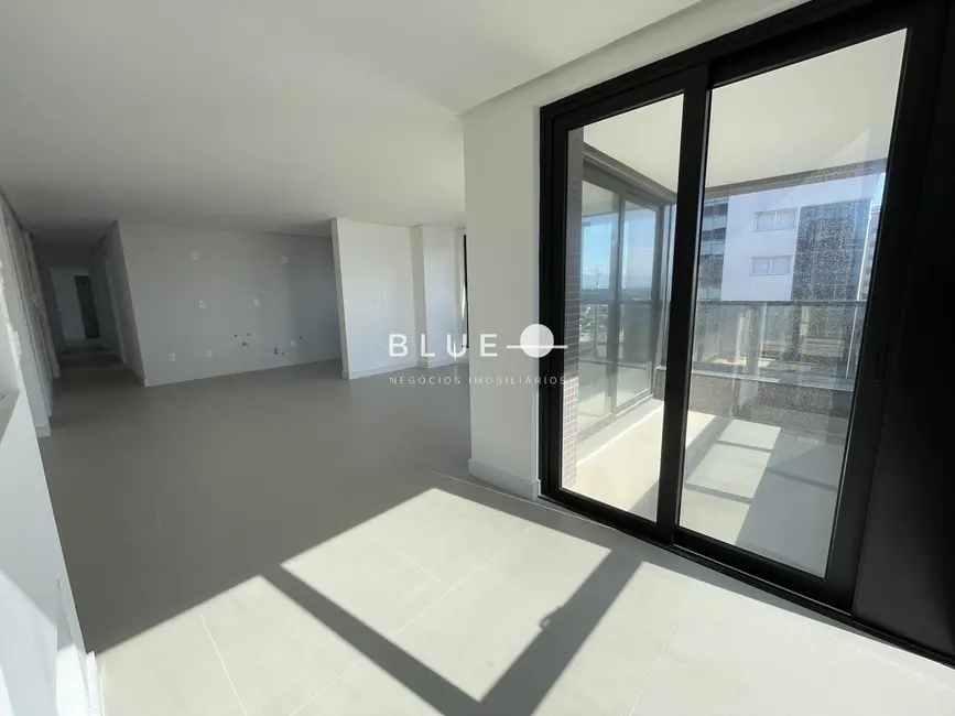 Foto 7 de Apartamento com 3 quartos à venda, 117m2 em Torres - RS