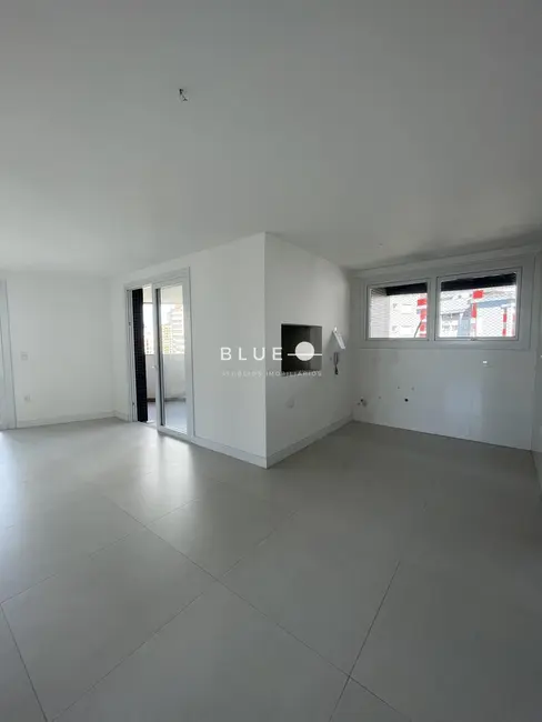 Apartamento com 3 quartos à venda, 201m2 em Torres - RS - imagem 4 Foto 4 de Apartamento com 3 quartos à venda, 201m2 em Torres - RS