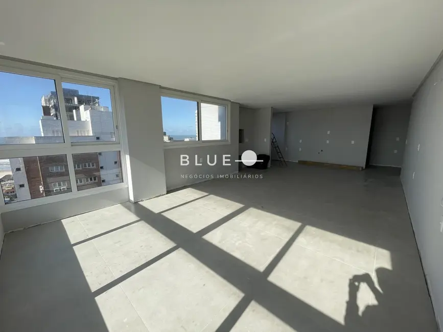 Apartamento com 2 quartos à venda, 90m2 em Centro, Torres - RS - imagem 4 Foto 4 de Apartamento com 2 quartos à venda, 90m2 em Centro, Torres - RS