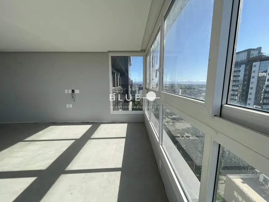 Apartamento com 2 quartos à venda, 90m2 em Centro, Torres - RS - imagem 7 Foto 7 de Apartamento com 2 quartos à venda, 90m2 em Centro, Torres - RS