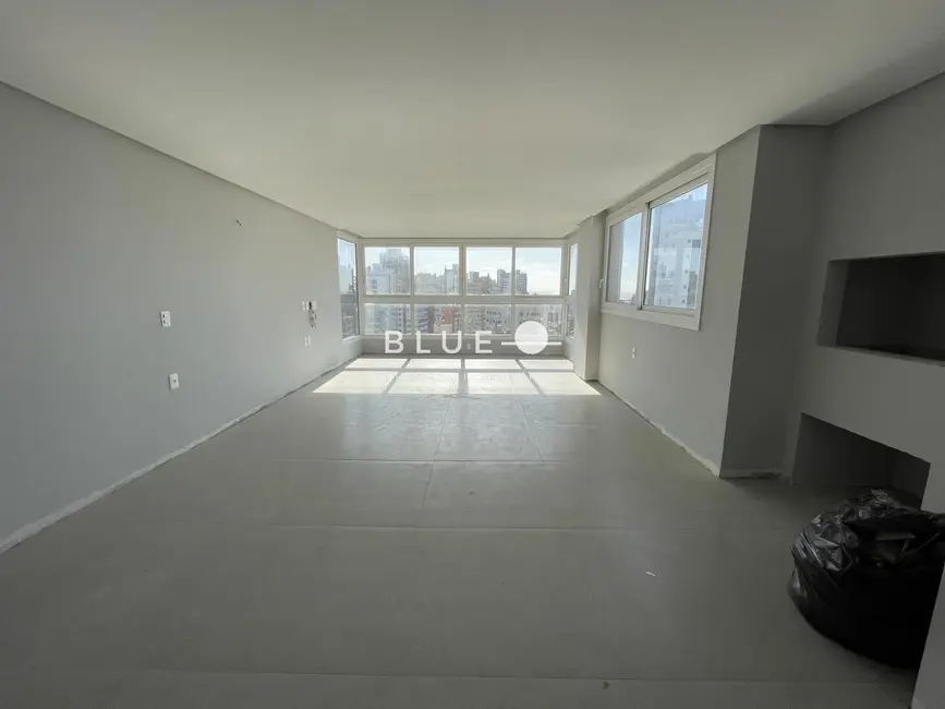 Apartamento com 2 quartos à venda, 90m2 em Centro, Torres - RS - imagem 3 Foto 3 de Apartamento com 2 quartos à venda, 90m2 em Centro, Torres - RS