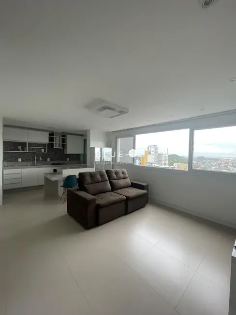 Foto 2 de Apartamento com 2 quartos à venda, 129m2 em Centro, Torres - RS