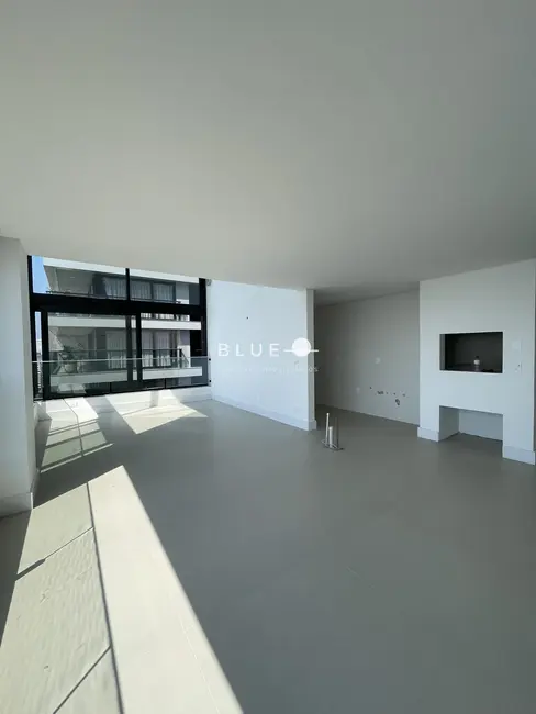 Apartamento com 3 quartos à venda, 142m2 em Torres - RS - imagem 3 Foto 3 de Apartamento com 3 quartos à venda, 142m2 em Torres - RS