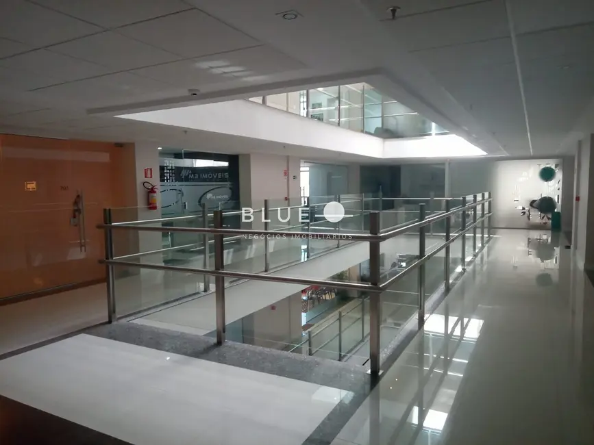 Foto 2 de Sala Comercial com 1 quarto à venda, 112m2 em Centro, Caxias Do Sul - RS