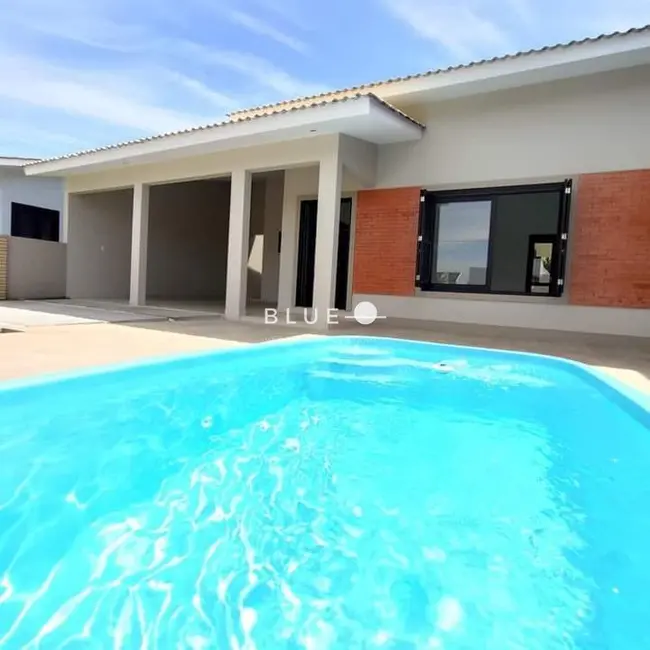 Foto 1 de Casa com 3 quartos à venda, 173m2 em Passo De Torres - SC