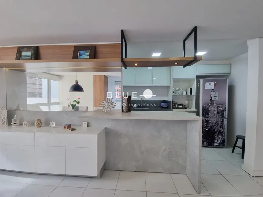 Foto 2 de Apartamento com 2 quartos à venda, 102m2 em Torres - RS