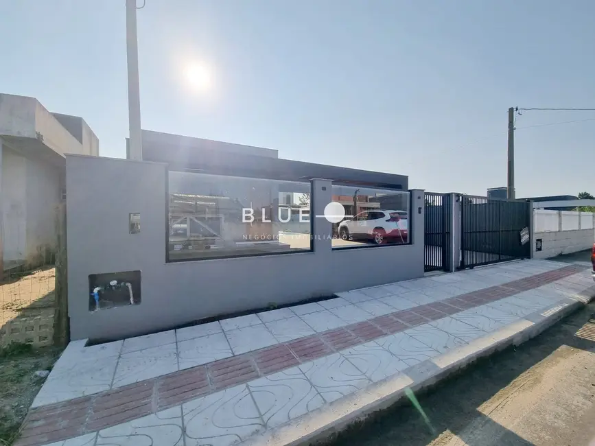 Foto 2 de Casa com 4 quartos à venda, 141m2 em Passo De Torres - SC