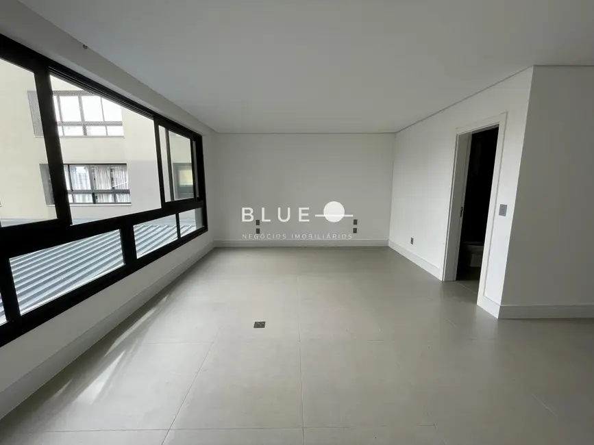 Apartamento com 1 quarto à venda, 47m2 em Torres - RS - imagem 9 Foto 9 de Apartamento com 1 quarto à venda, 47m2 em Torres - RS