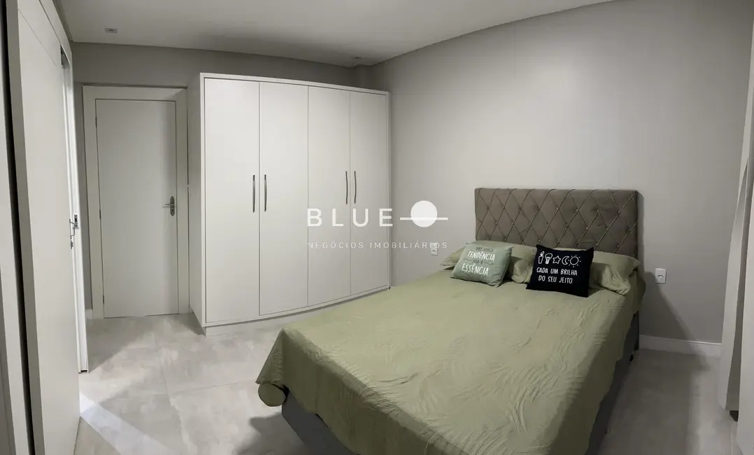 Apartamento com 3 quartos à venda, 130m2 em Torres - RS - imagem 6 Foto 6 de Apartamento com 3 quartos à venda, 130m2 em Torres - RS