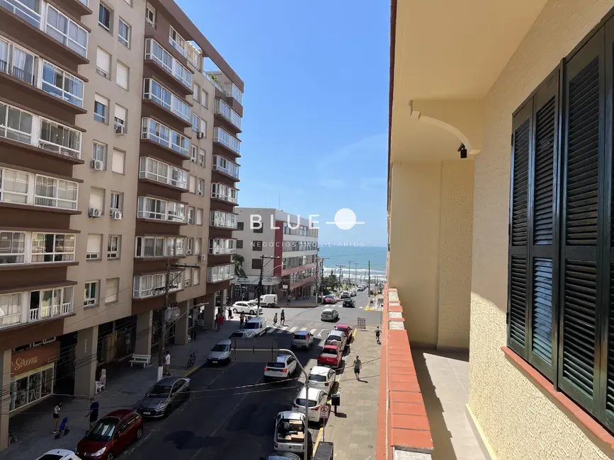 Foto 1 de Apartamento com 3 quartos à venda, 130m2 em Torres - RS