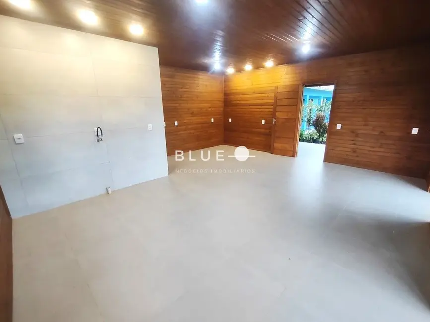 Casa com 2 quartos à venda, 112m2 em Torres - RS - imagem 6 Foto 6 de Casa com 2 quartos à venda, 112m2 em Torres - RS