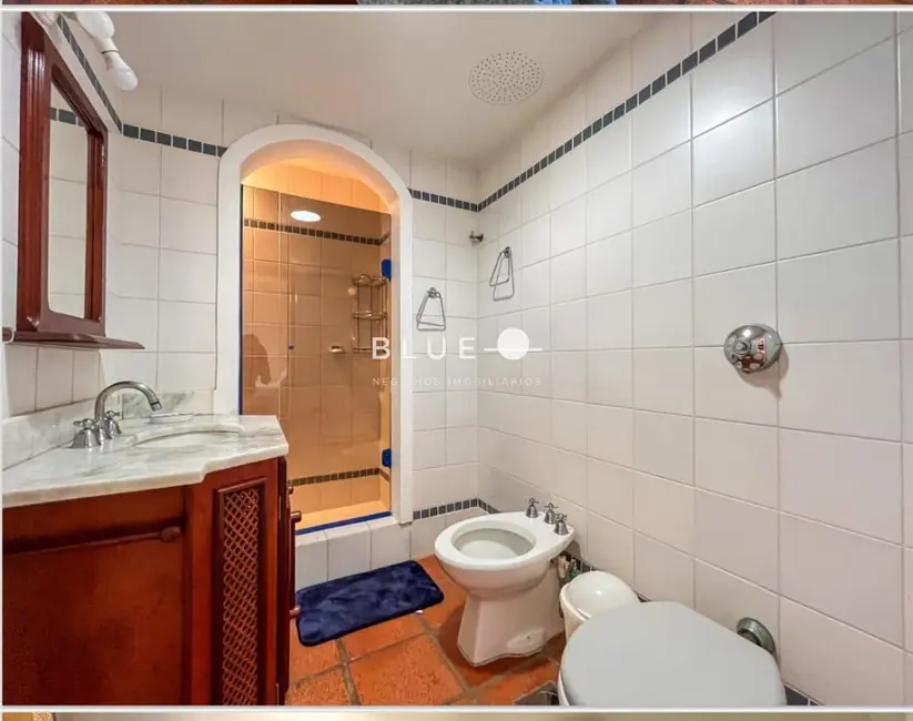 Apartamento com 3 quartos à venda, 110m2 em Centro, Torres - RS - imagem 3 Foto 3 de Apartamento com 3 quartos à venda, 110m2 em Centro, Torres - RS