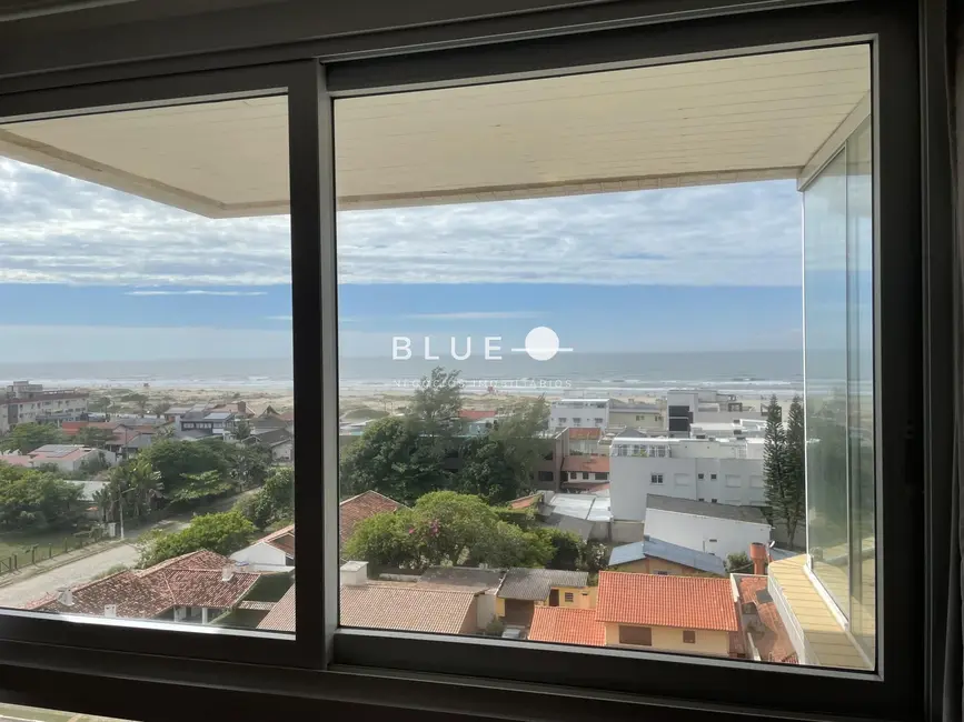 Foto 9 de Apartamento com 3 quartos à venda, 150m2 em Torres - RS