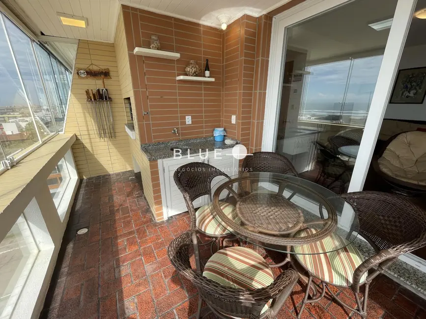 Foto 8 de Apartamento com 3 quartos à venda, 150m2 em Torres - RS