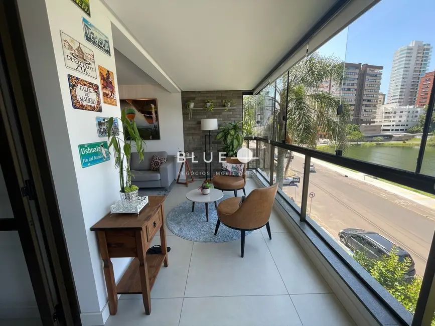Apartamento com 3 quartos à venda, 180m2 em Centro, Torres - RS - imagem 8 Foto 8 de Apartamento com 3 quartos à venda, 180m2 em Centro, Torres - RS