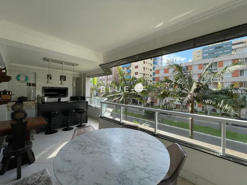 Apartamento com 4 quartos à venda, 230m2 em Torres - RS - imagem 9 Foto 9 de Apartamento com 4 quartos à venda, 230m2 em Torres - RS