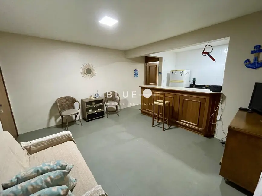 Apartamento com 2 quartos à venda, 65m2 em Centro, Torres - RS - imagem 4 Foto 4 de Apartamento com 2 quartos à venda, 65m2 em Centro, Torres - RS