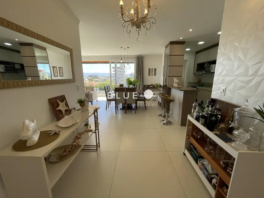 Apartamento com 3 quartos à venda, 137m2 em Torres - RS - imagem 4 Foto 4 de Apartamento com 3 quartos à venda, 137m2 em Torres - RS