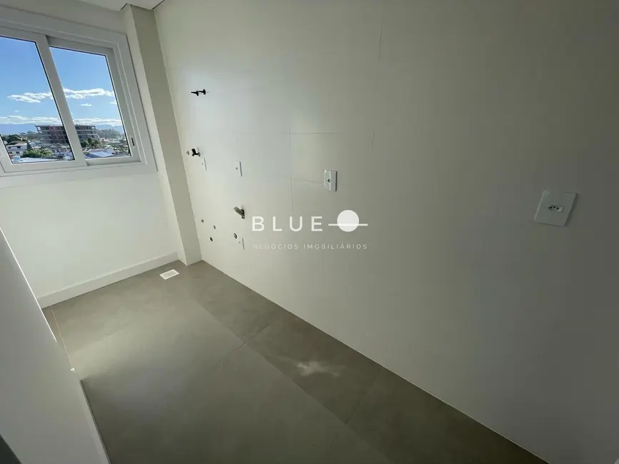 Apartamento com 3 quartos à venda, 150m2 em Torres - RS - imagem 9 Foto 9 de Apartamento com 3 quartos à venda, 150m2 em Torres - RS