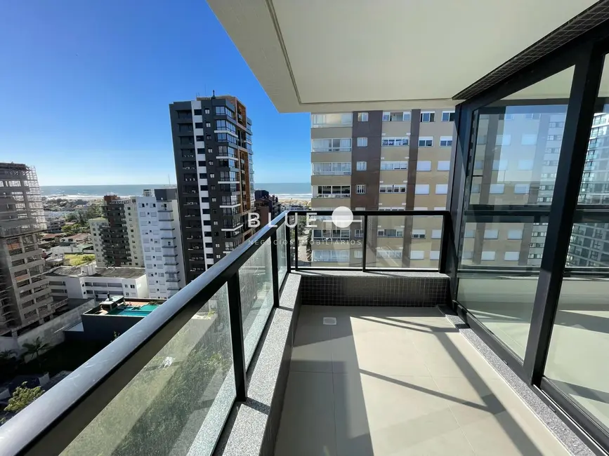 Foto 8 de Apartamento com 3 quartos à venda, 118m2 em Torres - RS