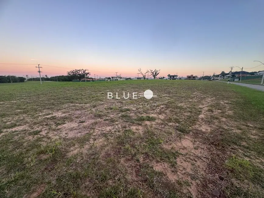 Foto 2 de Terreno / Lote à venda, 628m2 em Torres - RS