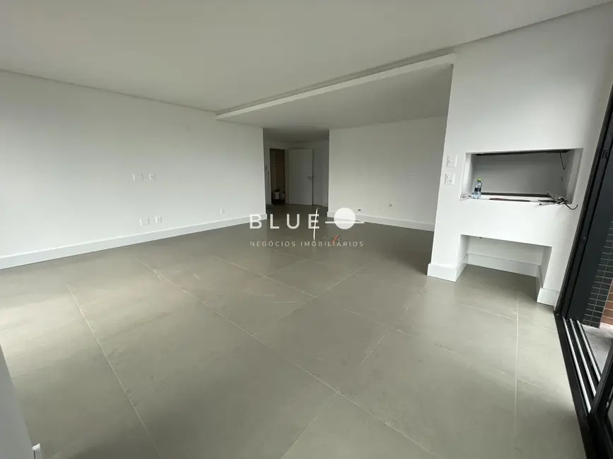 Apartamento com 2 quartos à venda, 88m2 em Centro, Torres - RS - imagem 8 Foto 8 de Apartamento com 2 quartos à venda, 88m2 em Centro, Torres - RS