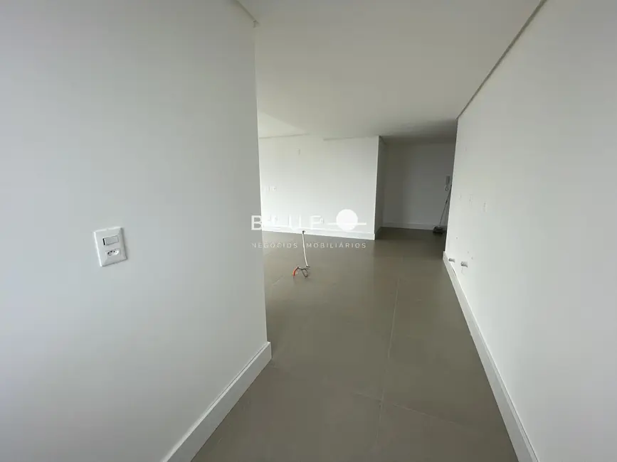 Apartamento com 2 quartos à venda, 88m2 em Centro, Torres - RS - imagem 5 Foto 5 de Apartamento com 2 quartos à venda, 88m2 em Centro, Torres - RS