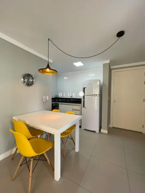 Foto 2 de Loft / Flat com 1 quarto à venda, 47m2 em Centro, Torres - RS