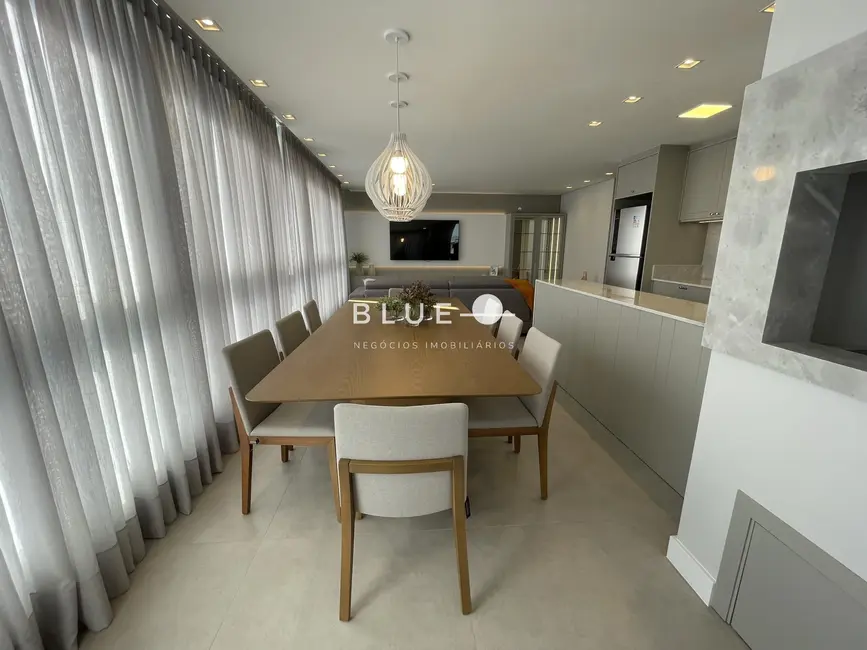Apartamento com 3 quartos à venda, 102m2 em Centro, Torres - RS - imagem 5 Foto 5 de Apartamento com 3 quartos à venda, 102m2 em Centro, Torres - RS