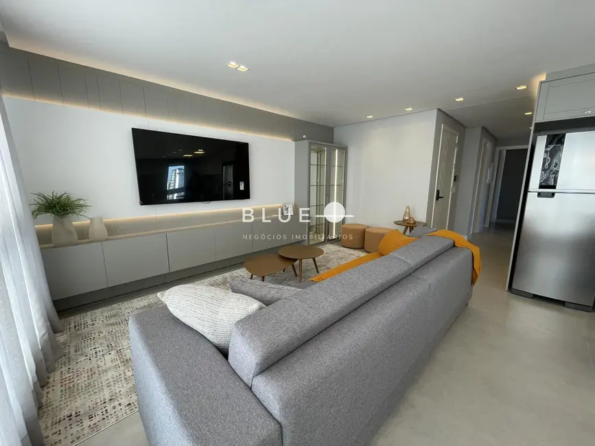 Apartamento com 3 quartos à venda, 102m2 em Centro, Torres - RS - imagem 3 Foto 3 de Apartamento com 3 quartos à venda, 102m2 em Centro, Torres - RS