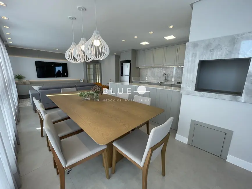Apartamento com 3 quartos à venda, 102m2 em Centro, Torres - RS - imagem 6 Foto 6 de Apartamento com 3 quartos à venda, 102m2 em Centro, Torres - RS