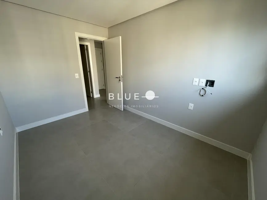 Apartamento com 2 quartos à venda, 78m2 em Centro, Torres - RS - imagem 9 Foto 9 de Apartamento com 2 quartos à venda, 78m2 em Centro, Torres - RS