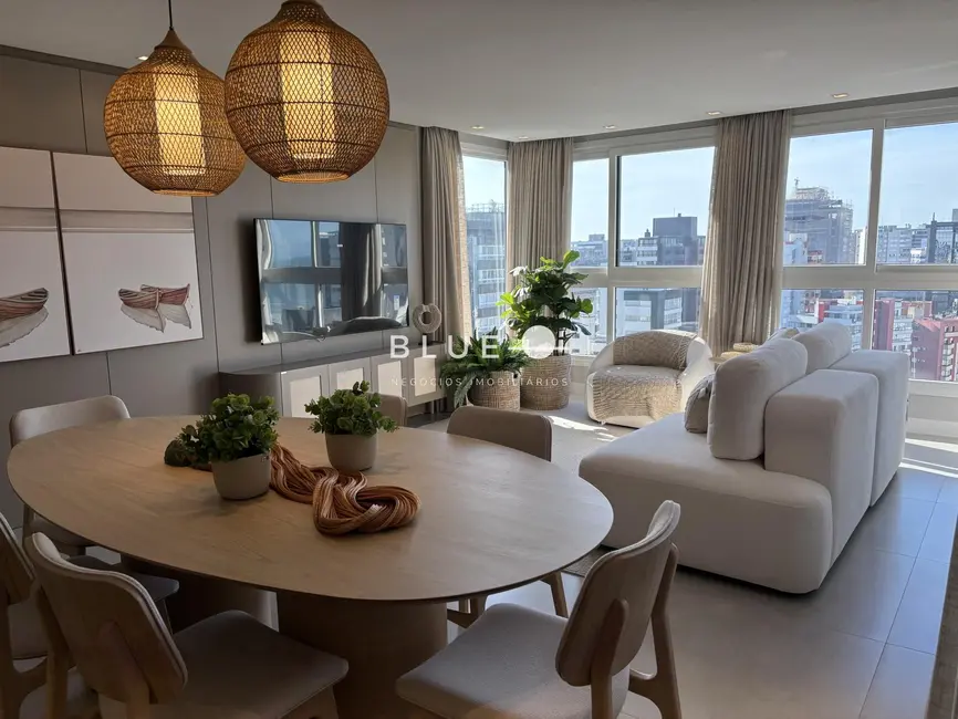 Apartamento com 2 quartos à venda, 90m2 em Centro, Torres - RS - imagem 4 Foto 4 de Apartamento com 2 quartos à venda, 90m2 em Centro, Torres - RS