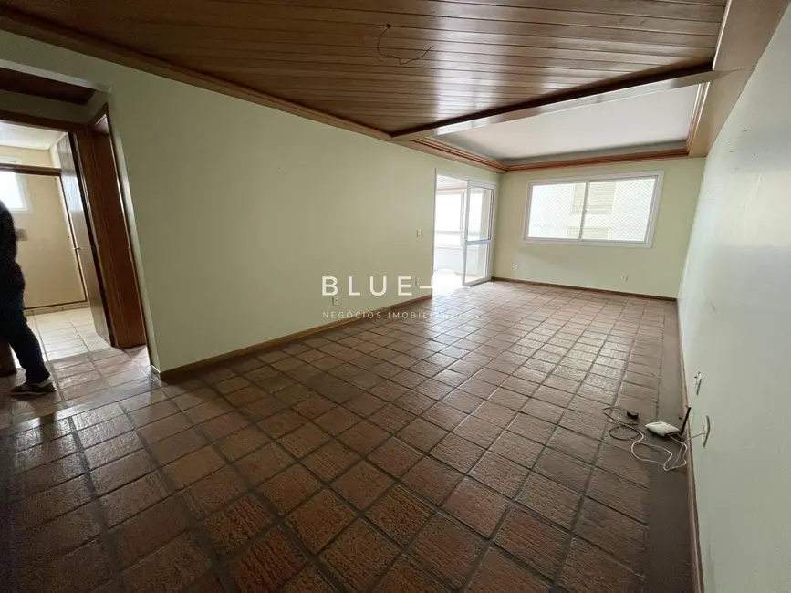 Foto 2 de Apartamento com 3 quartos à venda, 122m2 em Torres - RS