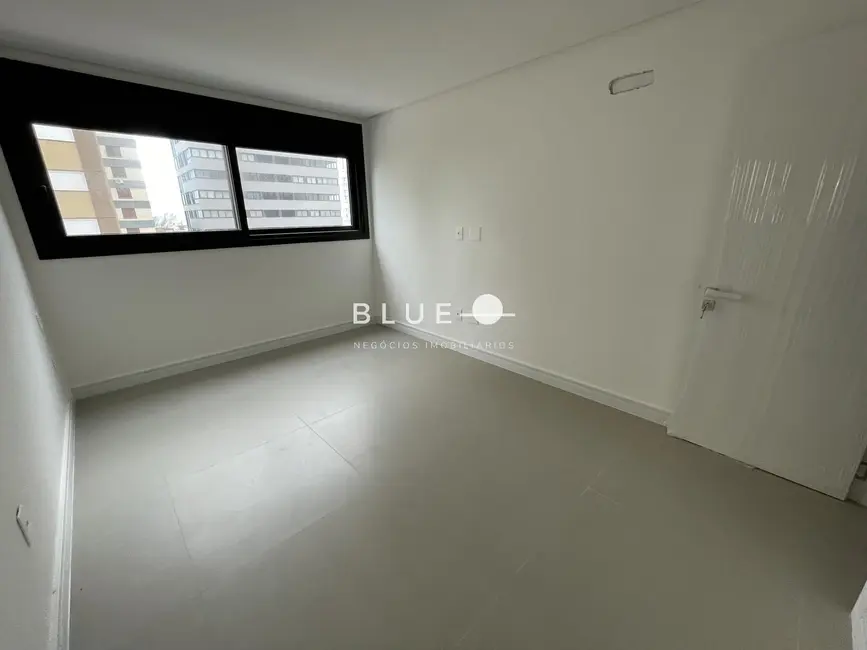 Foto 9 de Apartamento com 2 quartos à venda, 72m2 em Torres - RS