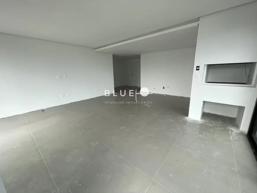 Apartamento com 2 quartos à venda, 88m2 em Centro, Torres - RS - imagem 6 Foto 6 de Apartamento com 2 quartos à venda, 88m2 em Centro, Torres - RS