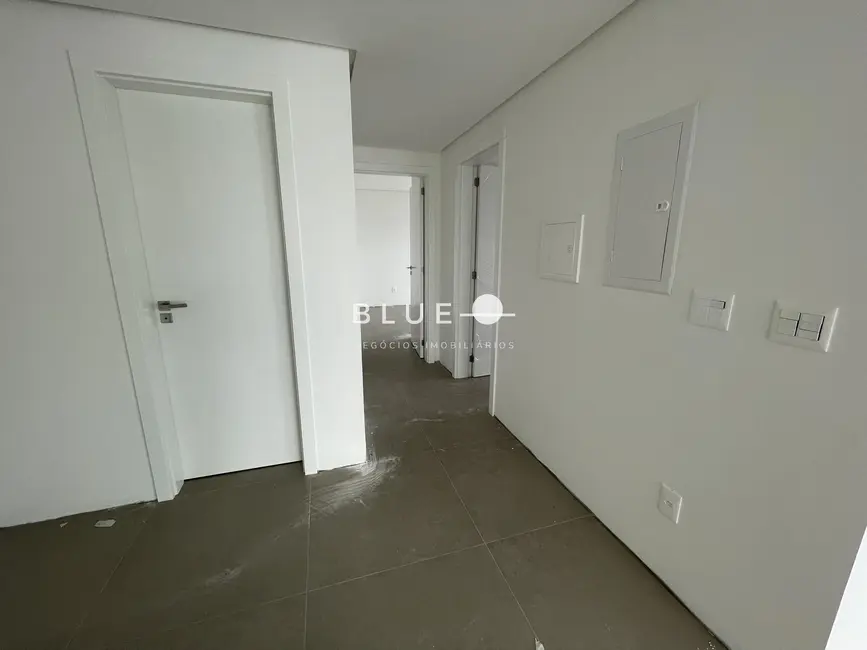 Apartamento com 2 quartos à venda, 88m2 em Centro, Torres - RS - imagem 8 Foto 8 de Apartamento com 2 quartos à venda, 88m2 em Centro, Torres - RS