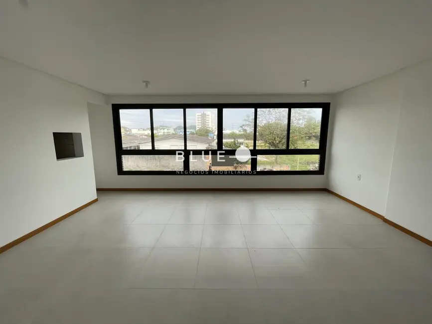 Apartamento com 2 quartos à venda, 103m2 em Centro, Torres - RS - imagem 6 Foto 6 de Apartamento com 2 quartos à venda, 103m2 em Centro, Torres - RS