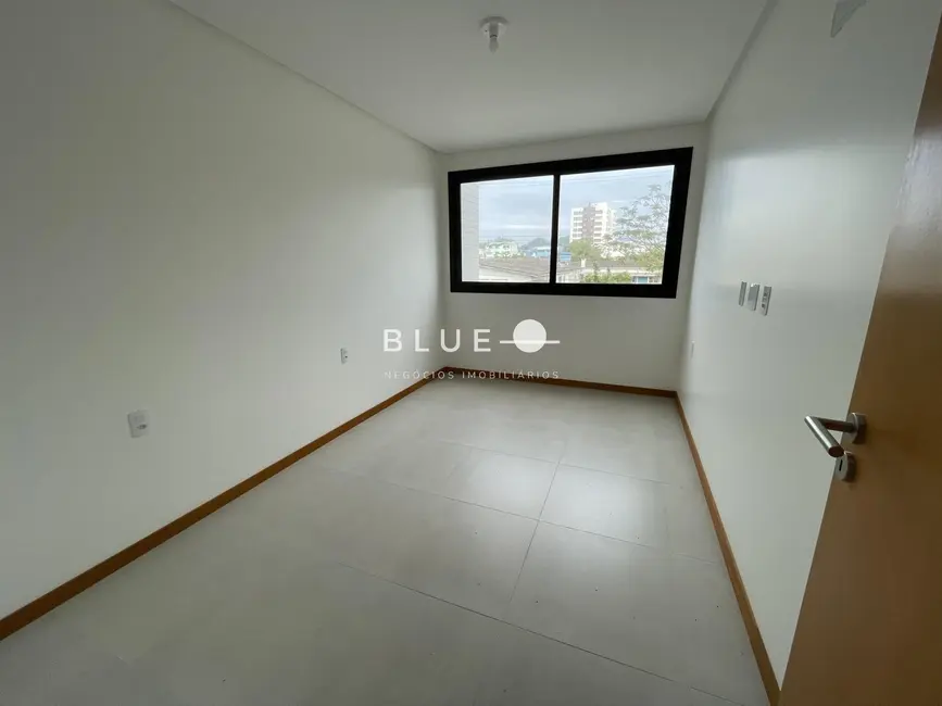 Apartamento com 2 quartos à venda, 103m2 em Centro, Torres - RS - imagem 9 Foto 9 de Apartamento com 2 quartos à venda, 103m2 em Centro, Torres - RS