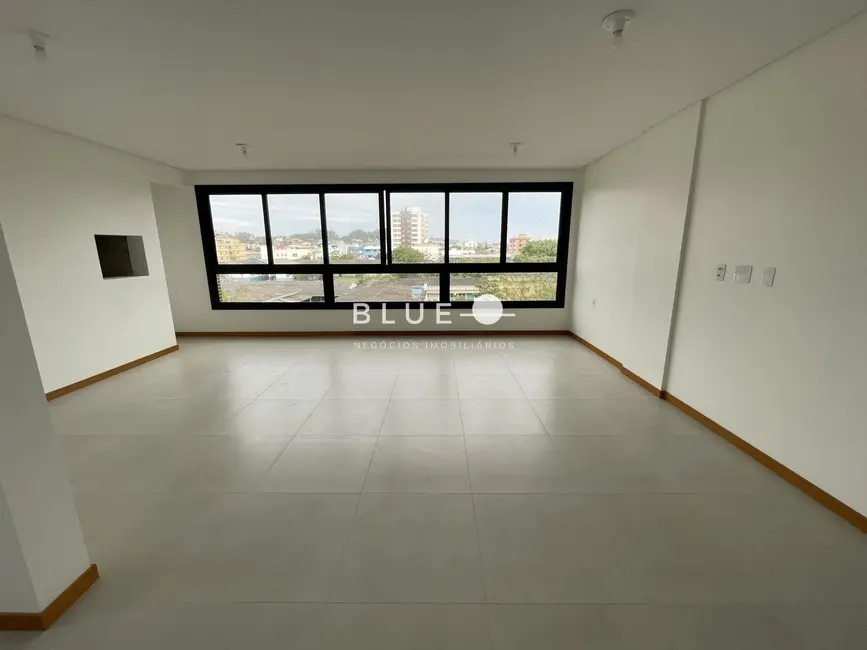 Apartamento com 2 quartos à venda, 83m2 em Centro, Torres - RS - imagem 5 Foto 5 de Apartamento com 2 quartos à venda, 83m2 em Centro, Torres - RS