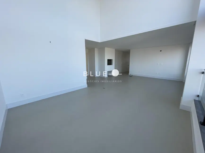 Apartamento com 3 quartos à venda, 145m2 em Torres - RS - imagem 4 Foto 4 de Apartamento com 3 quartos à venda, 145m2 em Torres - RS
