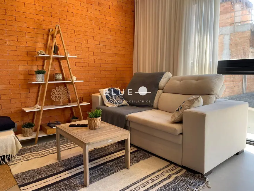 Apartamento com 2 quartos à venda, 74m2 em Torres - RS - imagem 3 Foto 3 de Apartamento com 2 quartos à venda, 74m2 em Torres - RS