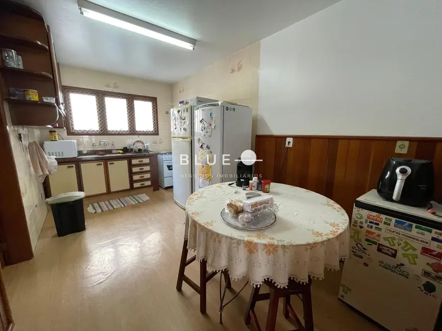 Apartamento com 4 quartos à venda, 153m2 em Torres - RS - imagem 6 Foto 6 de Apartamento com 4 quartos à venda, 153m2 em Torres - RS